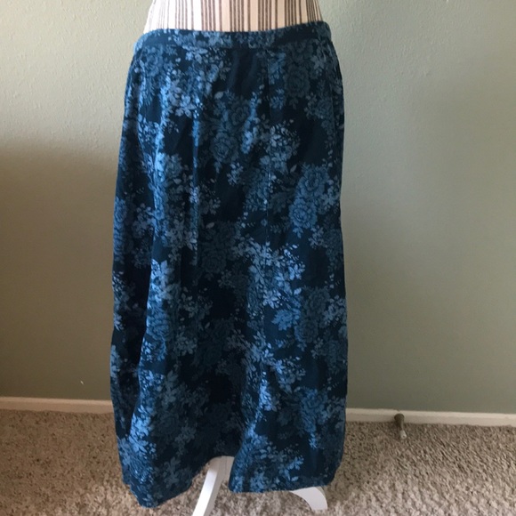 Croft & Barrow Corduroy Skirt - Picture 5 of 5